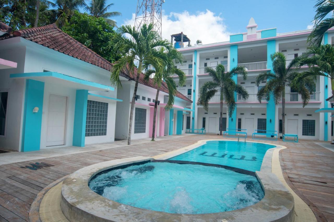 Mad Monkey Kuta Lombok Hostel Εξωτερικό φωτογραφία