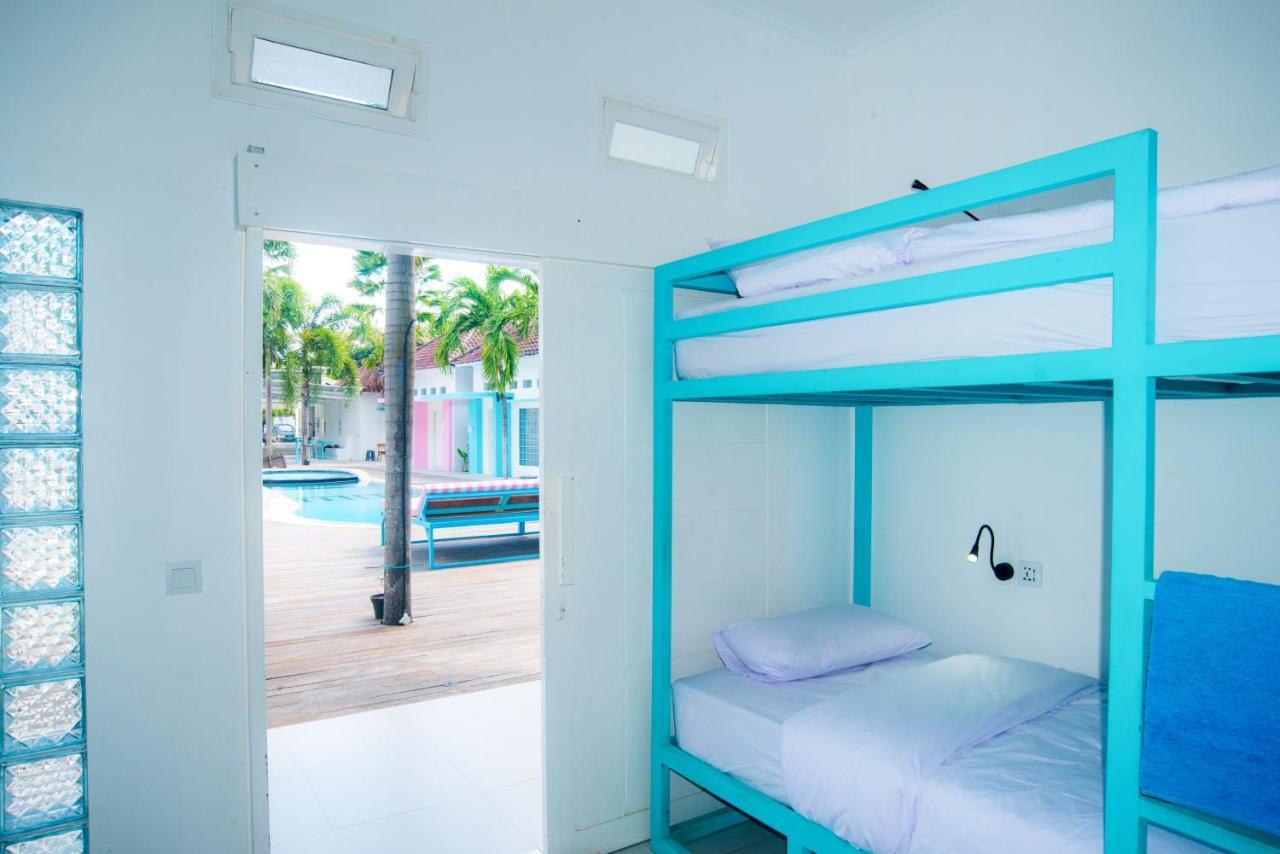 Mad Monkey Kuta Lombok Hostel Εξωτερικό φωτογραφία