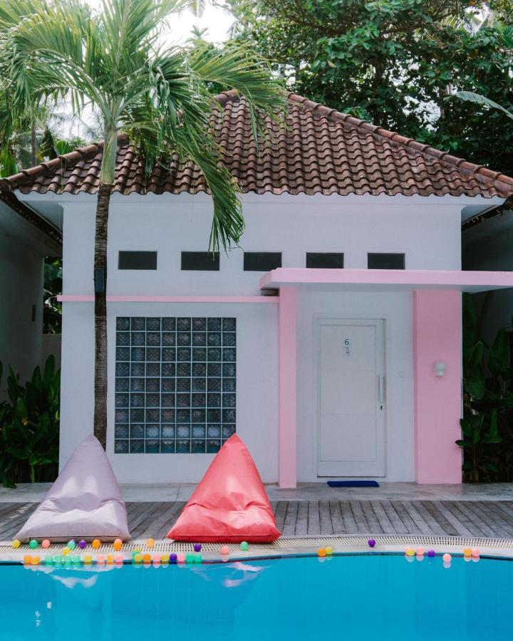 Mad Monkey Kuta Lombok Hostel Εξωτερικό φωτογραφία